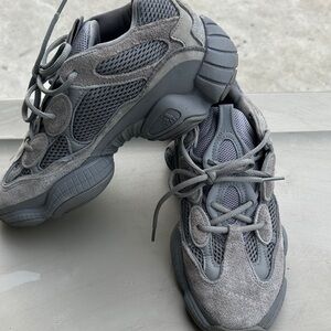 Adidas Yezzy 500 Gray Sneakers